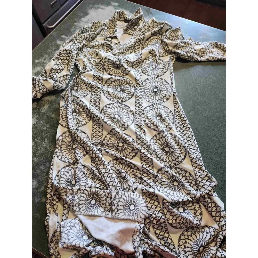 J McLaughlin Lila black &white mandala wrap dress sz S
